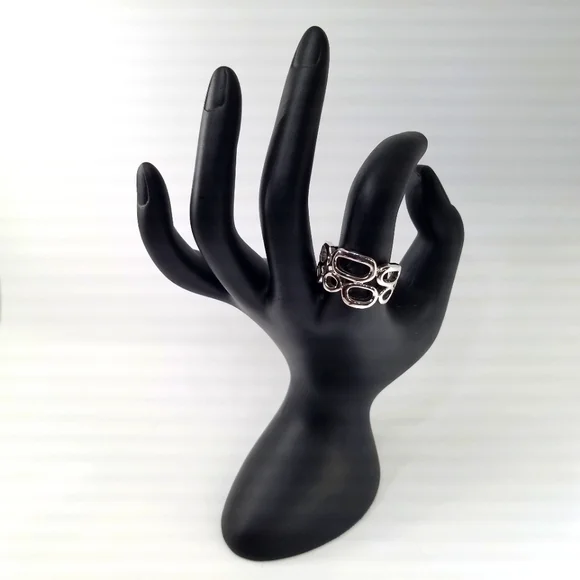 Lia Sophia 'Structure' Silver tone Ring - Picture 3 of 7